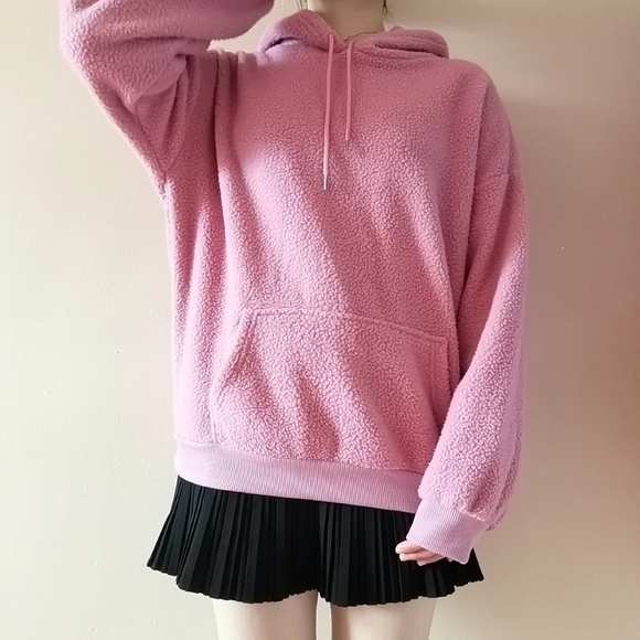 💕Pink Fuzzy Hoodie💕 - Picture 2 of 3